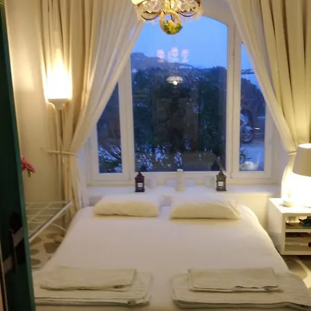 شقة Diles Complex أورنوس